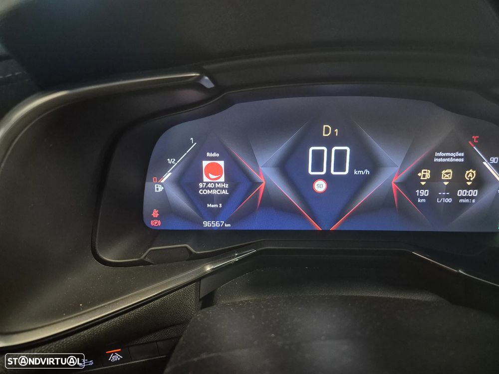 DS DS7 Crossback 1.6 THP Performance Line EAT8 - 12