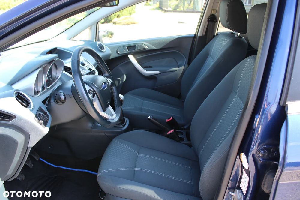 Ford Fiesta 1.4 Titanium - 14