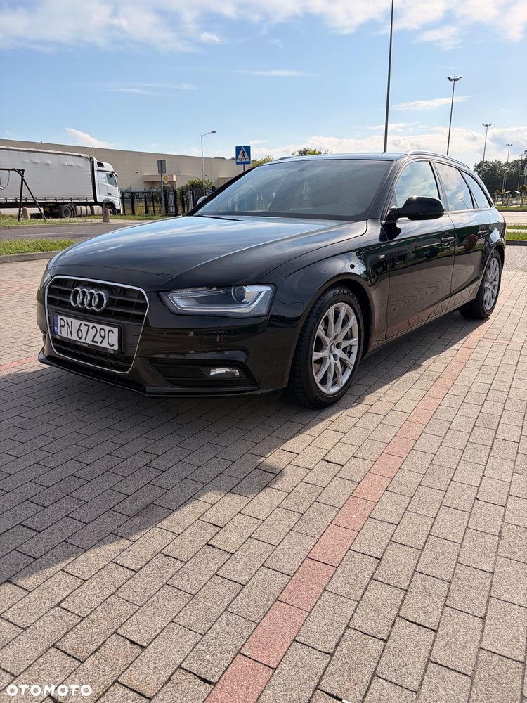 Audi A4 Avant 2.0 TDI DPF S line Sportpaket - 12