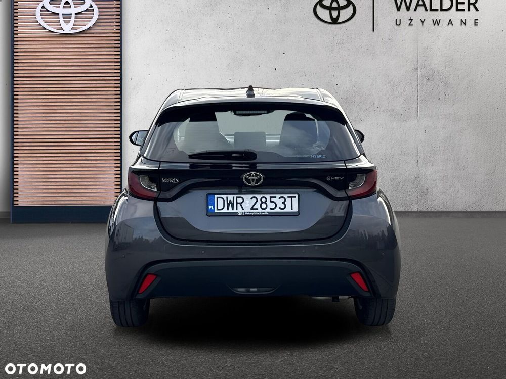 Toyota Yaris Hybrid 1.5 Comfort - 8
