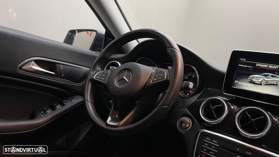 Mercedes-Benz CLA 200 Shooting Brake d 7G-DCT UrbanStyle Edition - 23