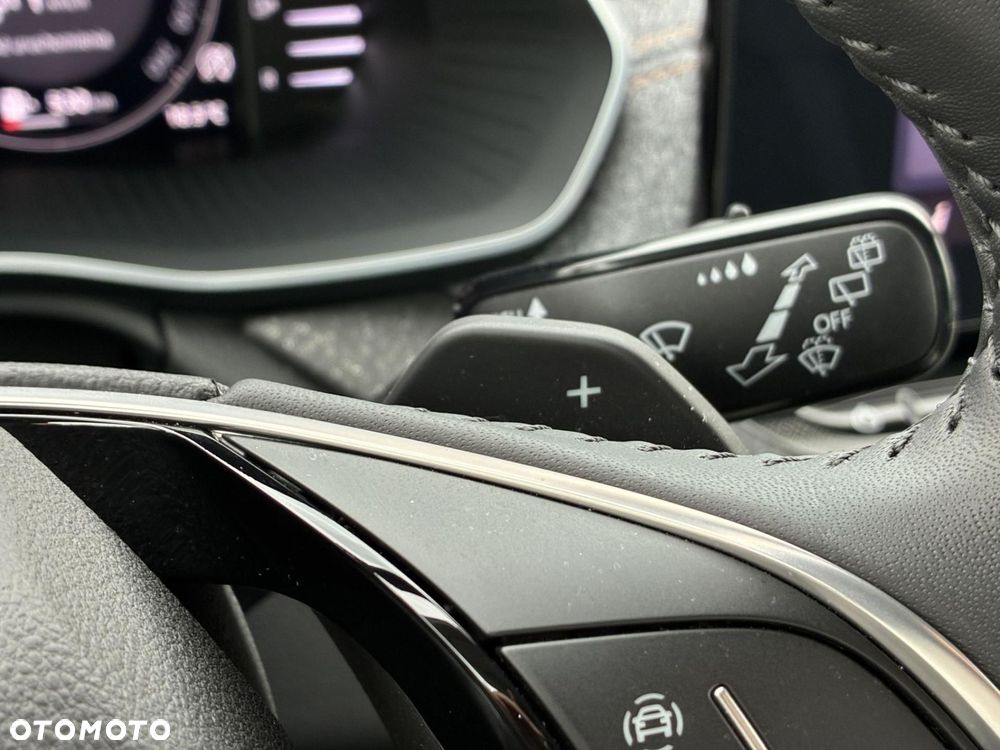 Skoda Octavia 2.0 TDI Selection DSG - 19