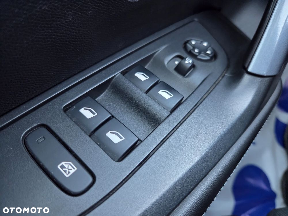 Peugeot 2008 PureTech 130 Allure - 21
