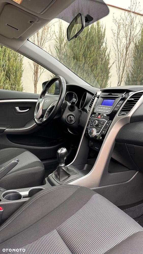 Hyundai i30 1.4 Comfort - 4