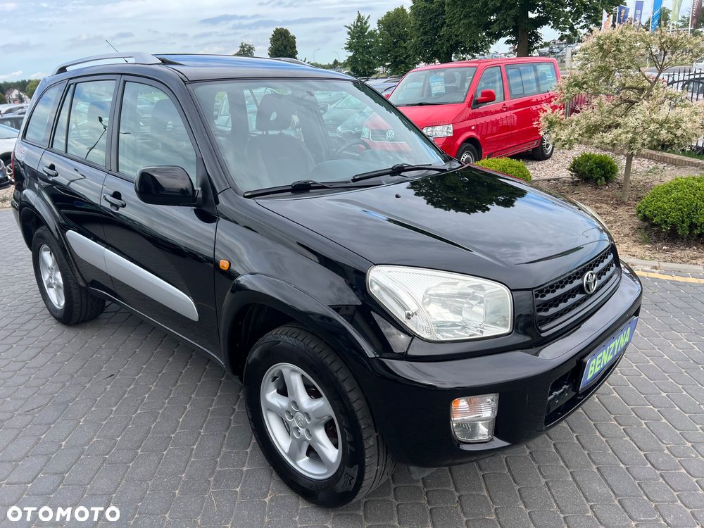 Toyota RAV4 2.0 VVT-i 4x4 - 4