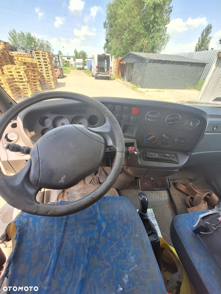 Iveco Daily 35C11 - 12