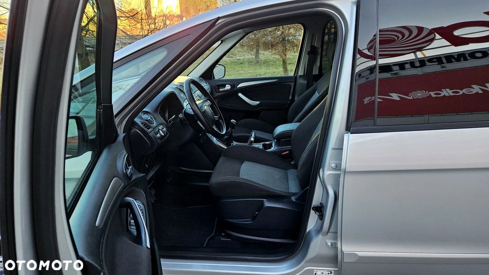 Ford S-Max 2.0 Viva Titanium - 25