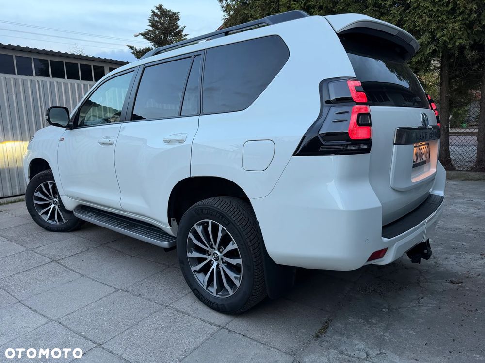Toyota Land Cruiser LC 2.8 D-4D Executive - 14