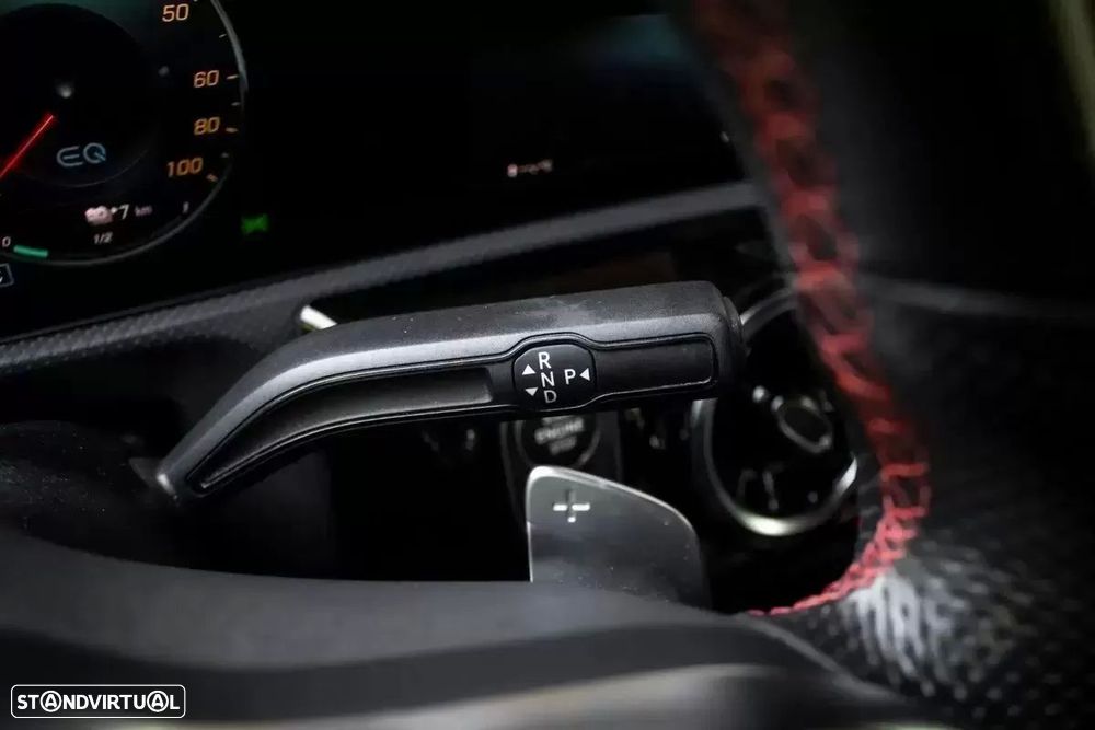 Mercedes-Benz A 250 e AMG Line - 17