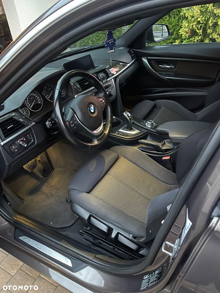 BMW Seria 3 - 8