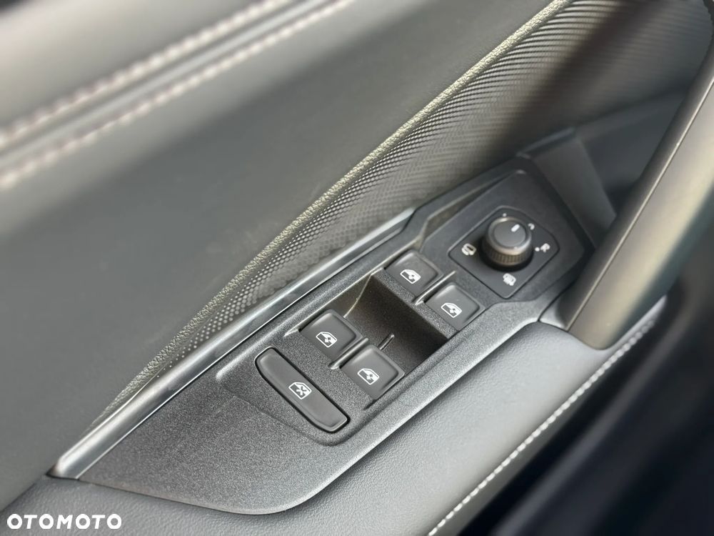 Volkswagen Tiguan - 23