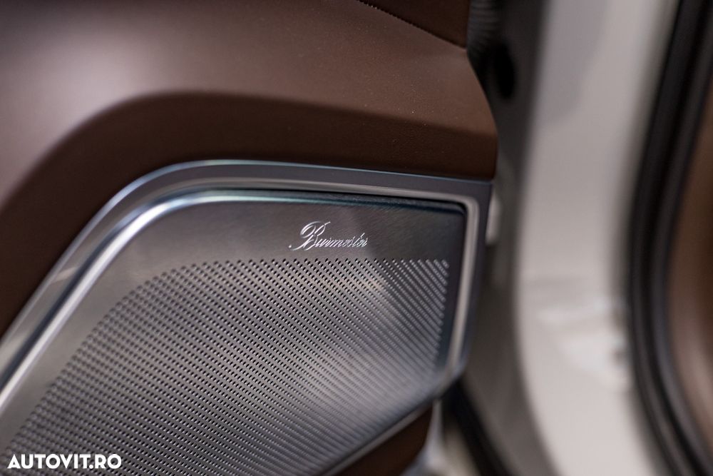 Porsche Cayenne - 21