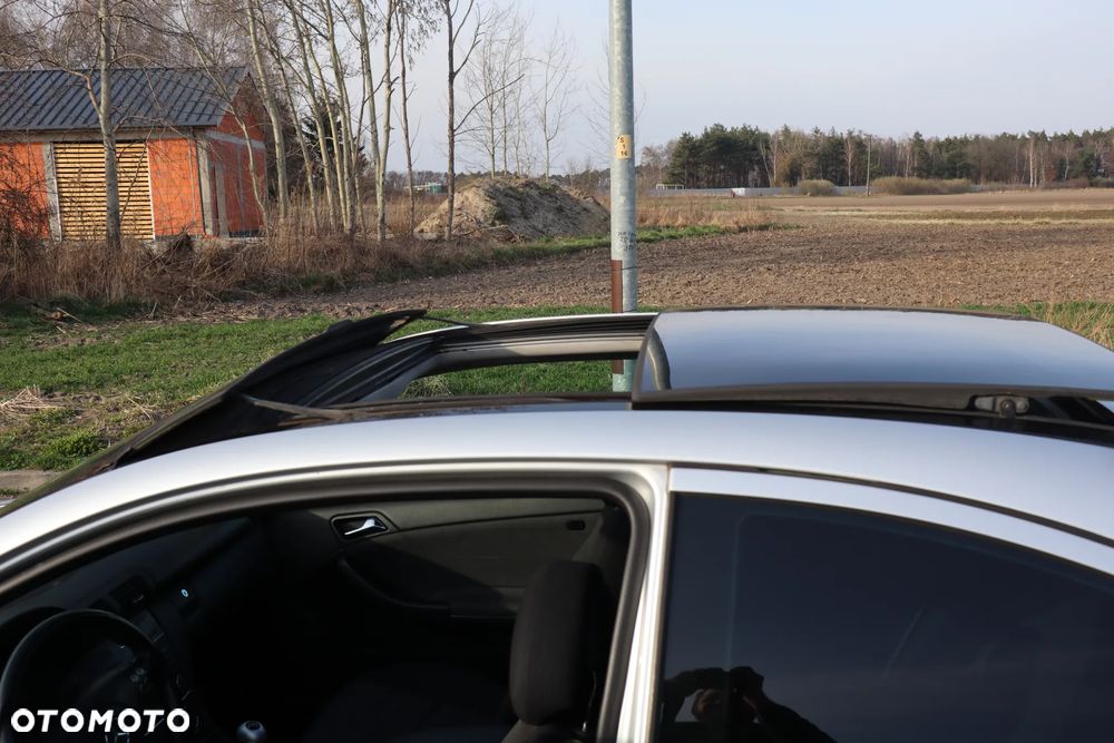 Mercedes-Benz Klasa C 230 Kompressor Sport Edition - 16