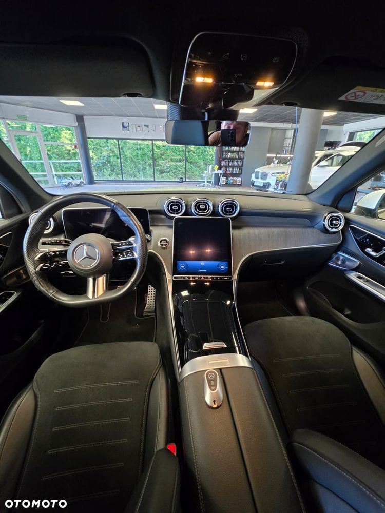 Mercedes-Benz GLC 300 mHEV 4-Matic AMG Line - 13