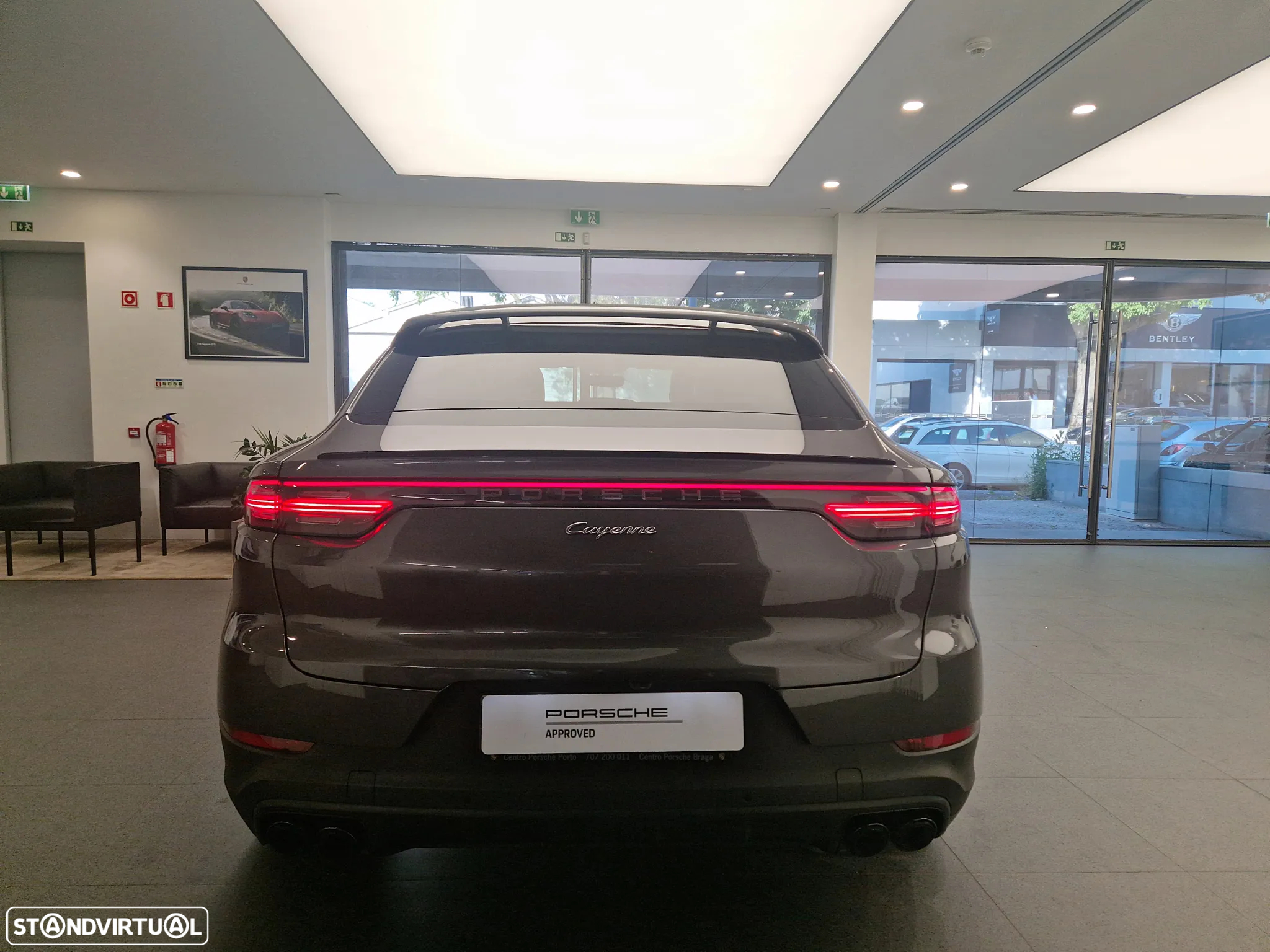 Porsche Cayenne Coupé E-Hybrid - 4