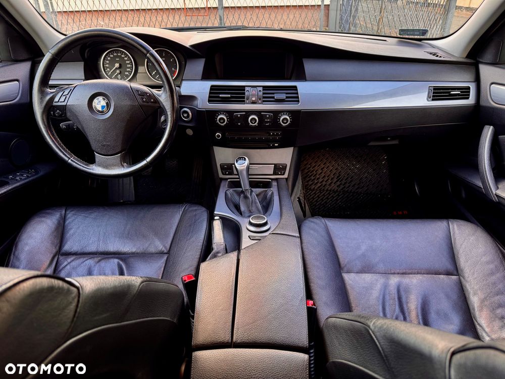 BMW Seria 5 520d - 9