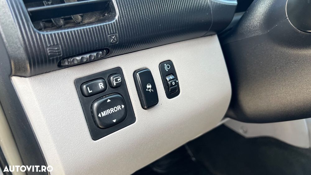 Mitsubishi L200 - 14