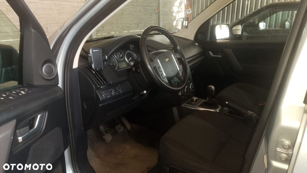 Land Rover Freelander 2.2TD E - 5