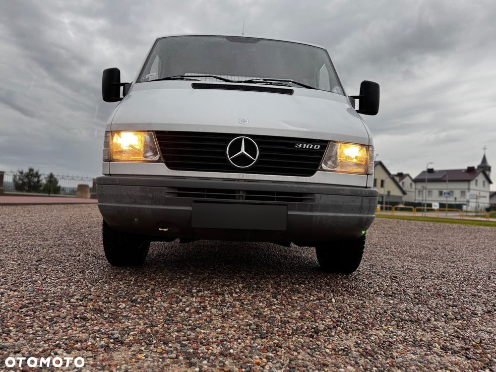 Mercedes-Benz Sprinter 310d - 13