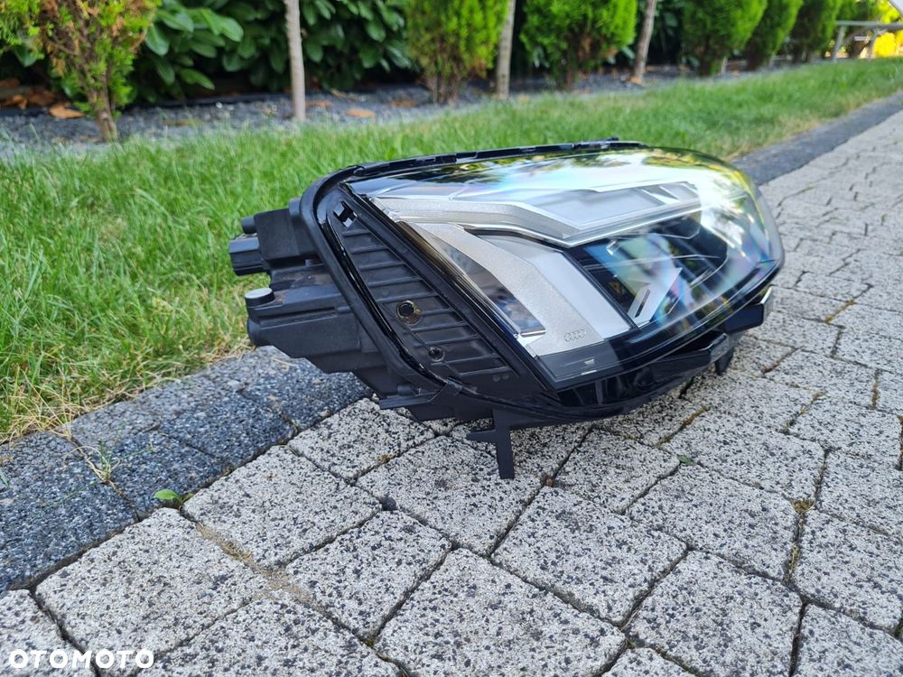AUDI A5 S5 8W6 F5 B9 LIFT Kompletna lampa prawa przód Full Led Laser 8W6941086 - 4