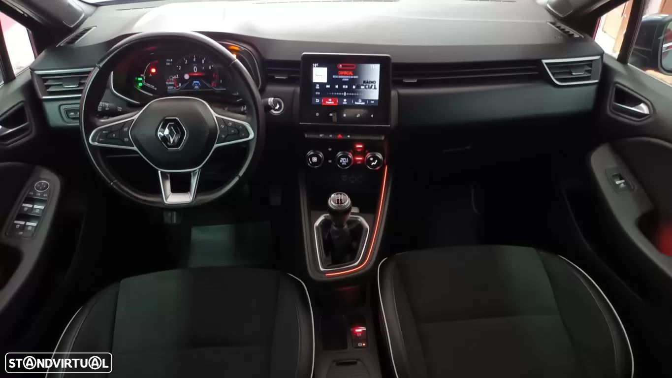 Renault Clio 1.0 TCe Techno Bi-Fuel - 26