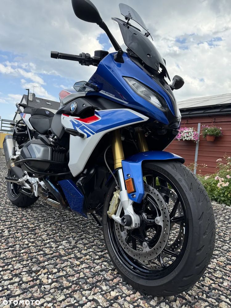 BMW RS - 6