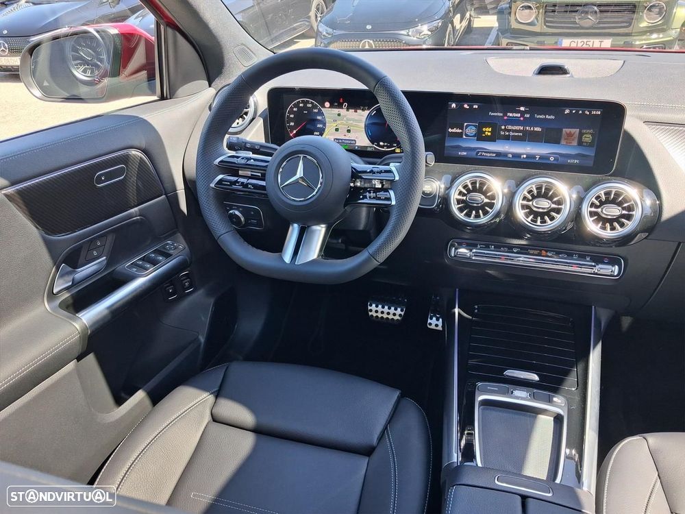 Mercedes-Benz GLA 250 e AMG Line - 19