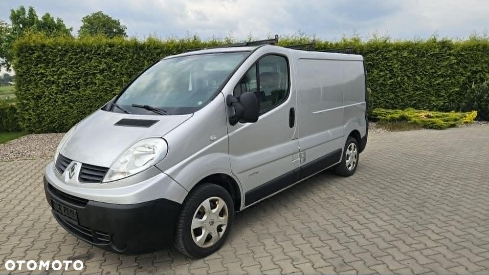 Renault Trafic - 17