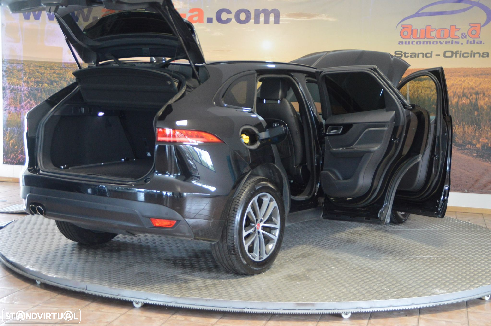 Jaguar F-Pace 2.0 i4D R-Sport AWD - 13