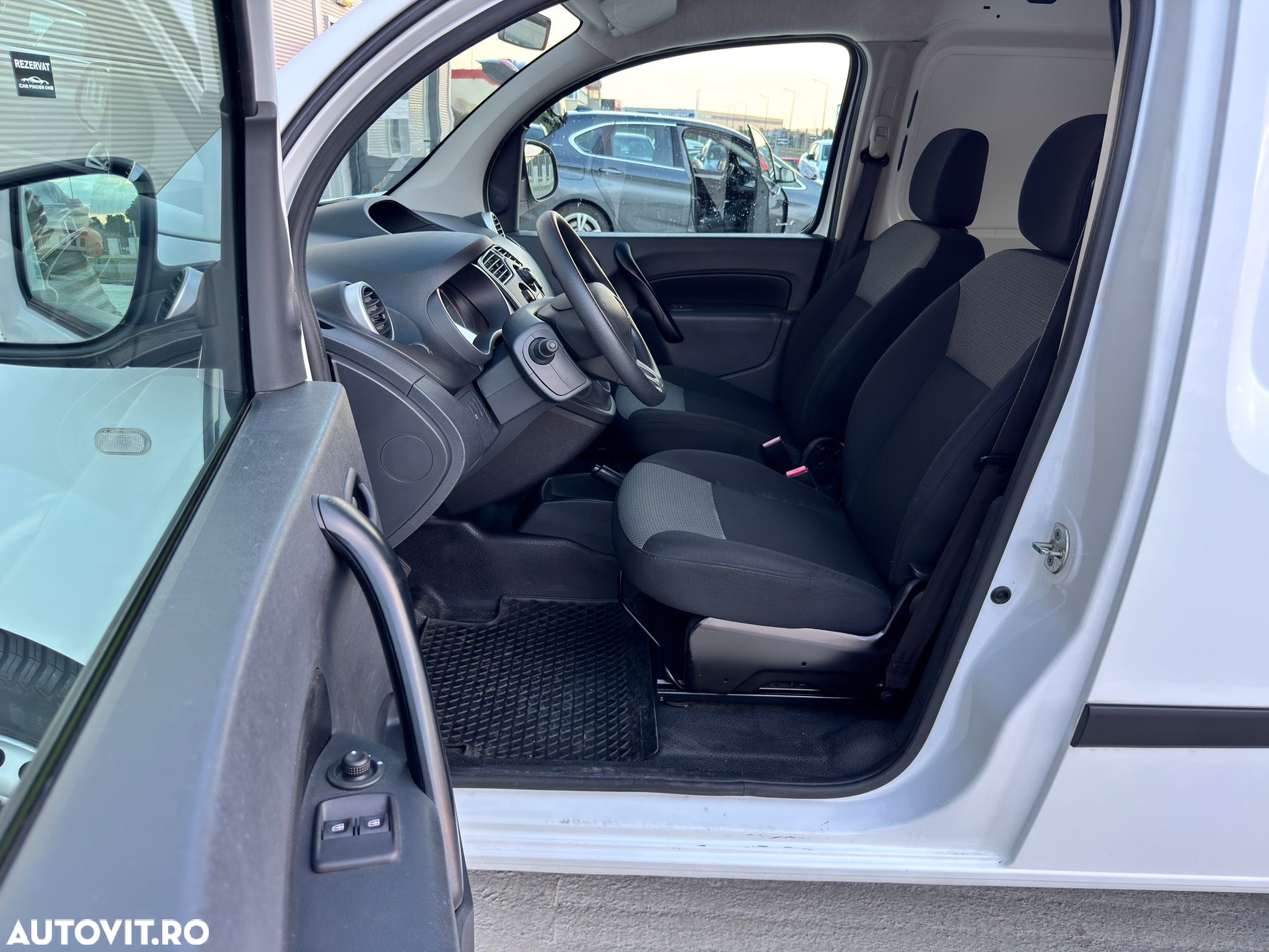 Renault Kangoo Maxi ZE E. 33 (mit Batterie) - 25