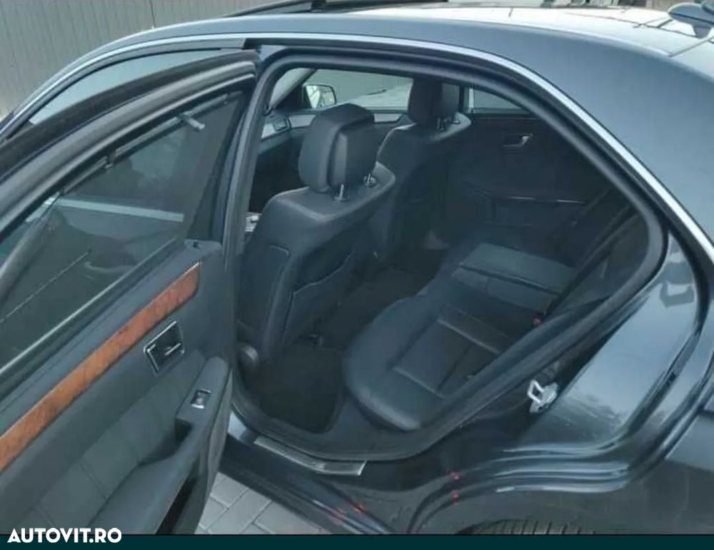 Mercedes-Benz E 220 BlueTEC BlueEFFICIENCY 7G-TRONIC Edition Elegance - 5