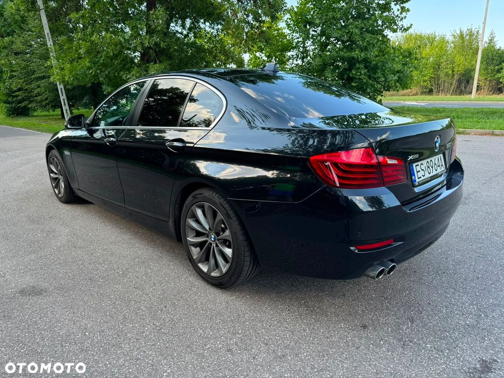BMW Seria 5 520d xDrive - 4