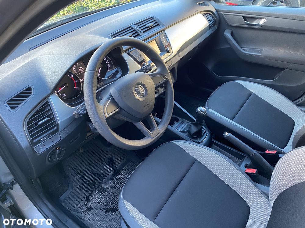 Skoda Fabia 1.2 TSI Ambition - 16