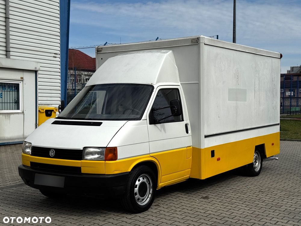 Volkswagen Transporter - 2