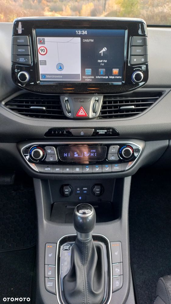 Hyundai i30 1.6 CRDi Classic + DCT - 28