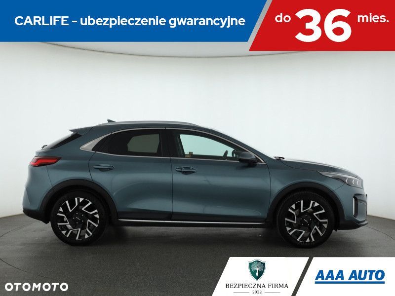 Kia XCeed - 8