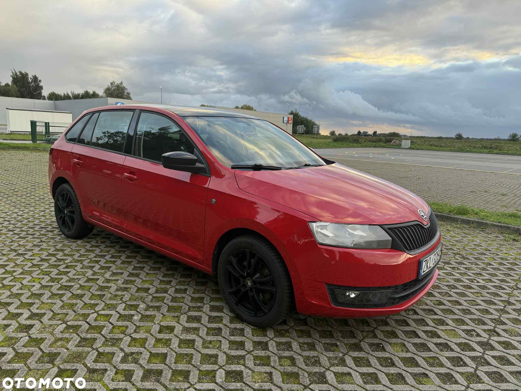 Skoda RAPID Spb 1.2 TSI Ambition - 2