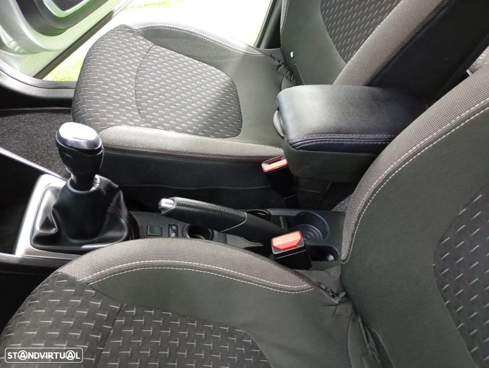 Renault Captur 0.9 TCE Exclusive - 28