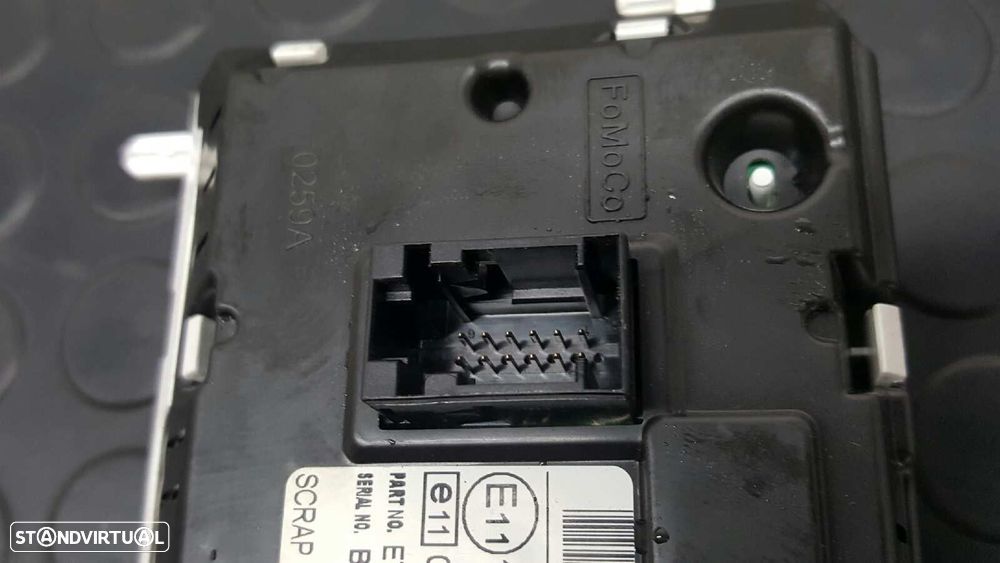 TELA/ECRÃ MULTIFUNÇÕES FORD FIESTA (CCN) TREND - 5