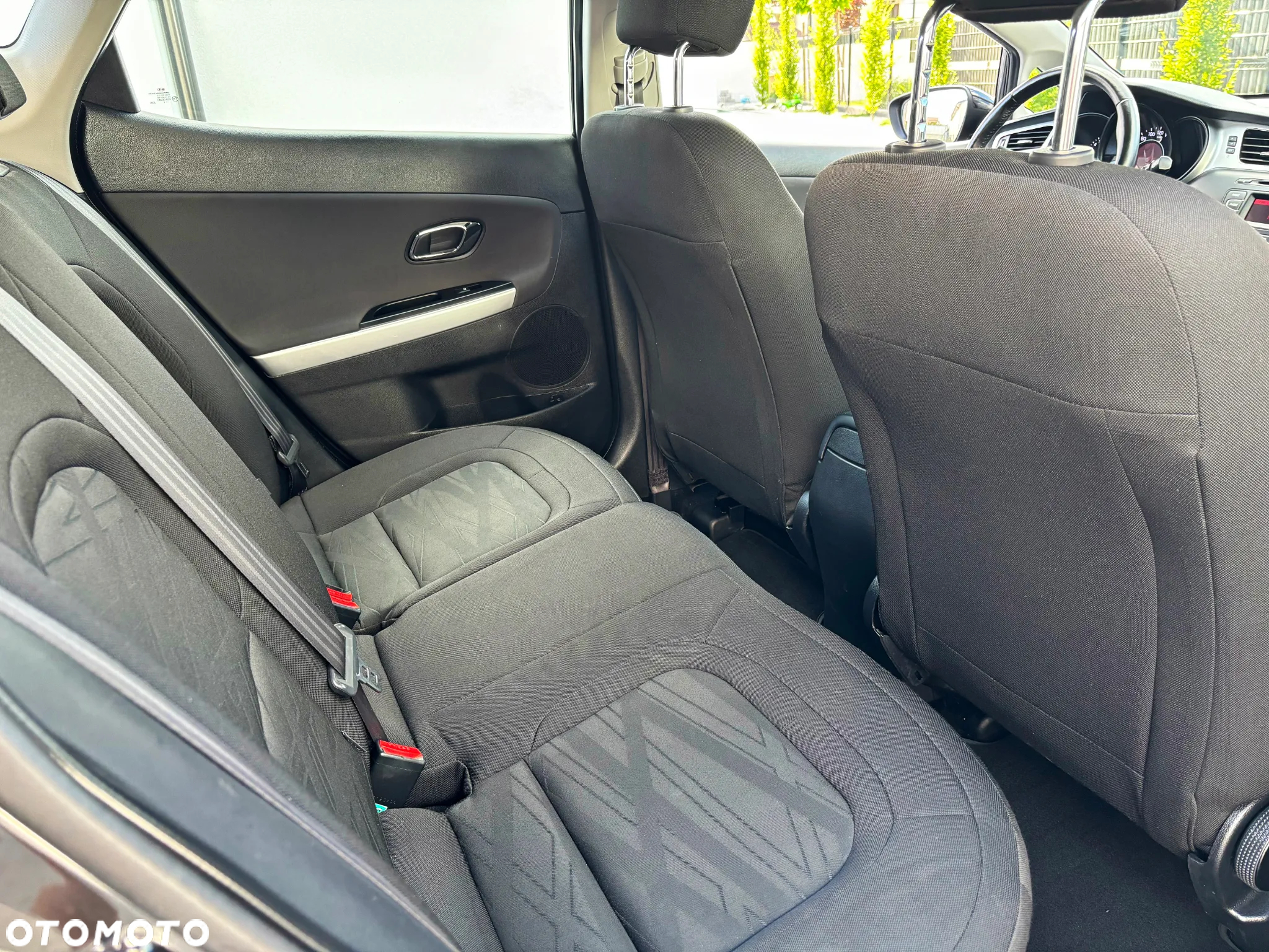 Kia Ceed 1.4 CVVT Spirit - 36