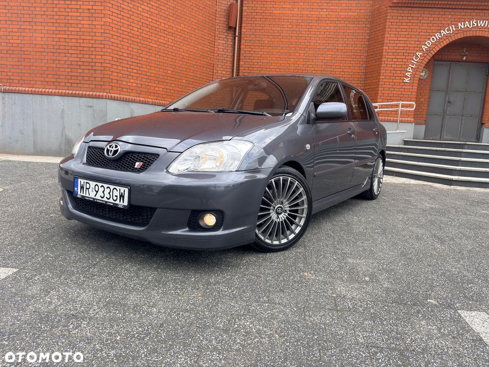 Toyota Corolla - 1