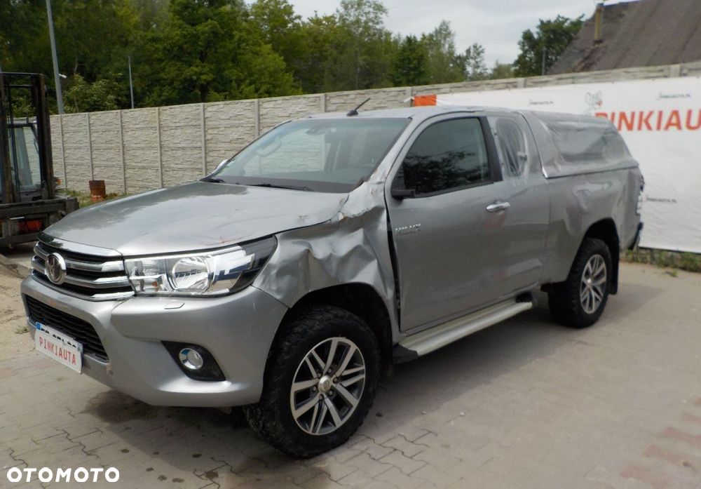 Toyota Hilux - 7