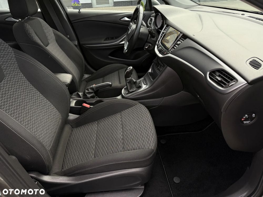 Opel Astra 1.6 D Start/Stop ON - 26
