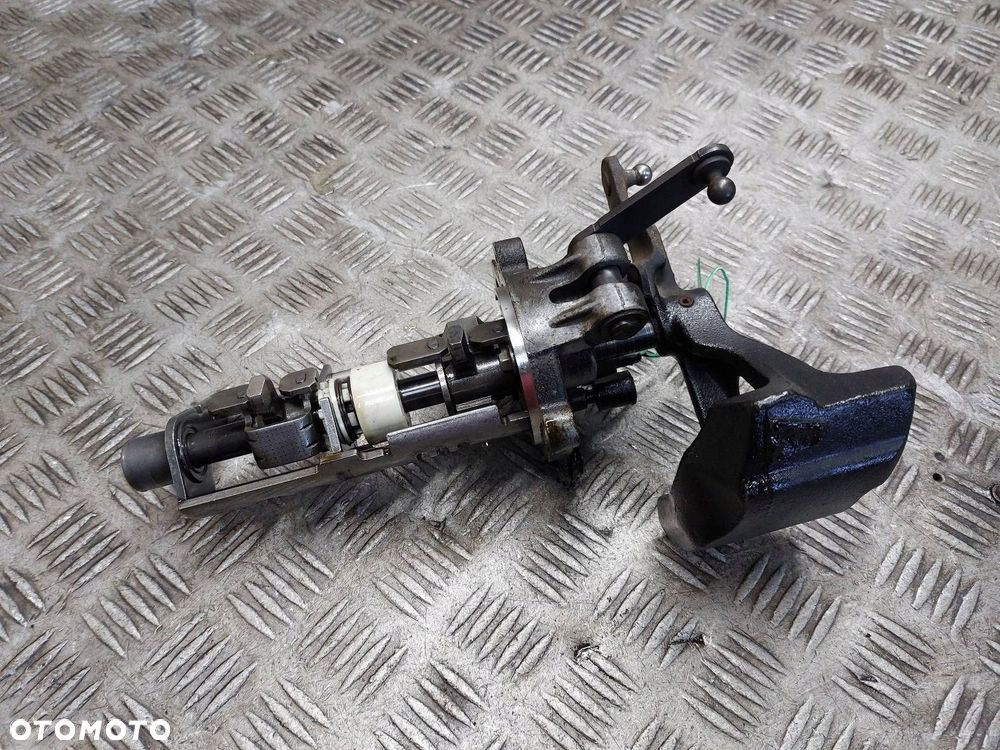 WYBIERAK SKRZYNI BIEGÓW FORD MONDEO MK3 2.0 TDCI 6G9R-7B244-AA - 2
