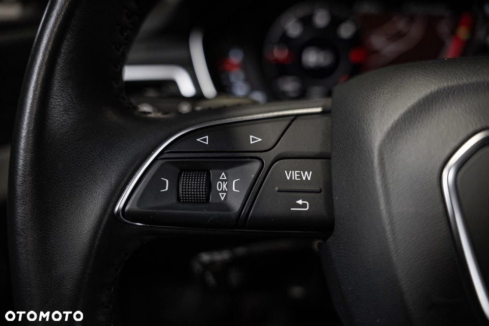 Audi A4 Allroad 2.0 TDI clean diesel Quattro S tronic - 38