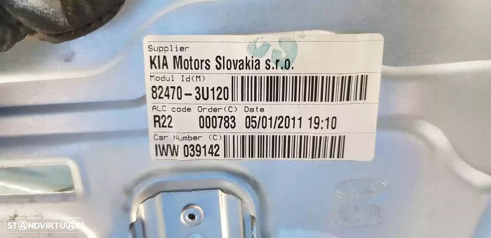 ELEVADOR DE VIDRO FRONTAL ESQUERDO KIA SPORTAGE 2011 -824703U120 - 2
