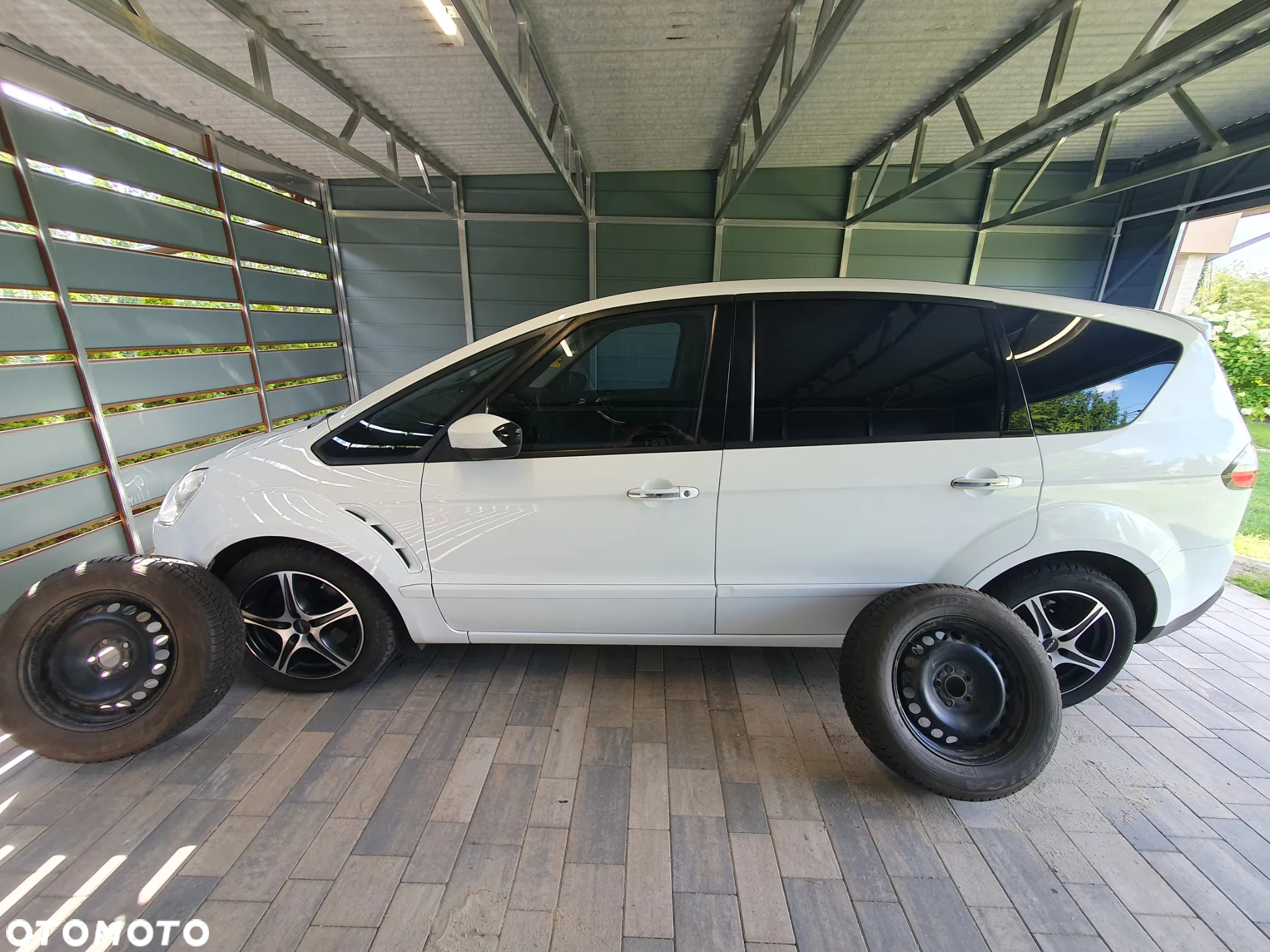 Ford S-Max 2.0 TDCi DPF Titanium - 18