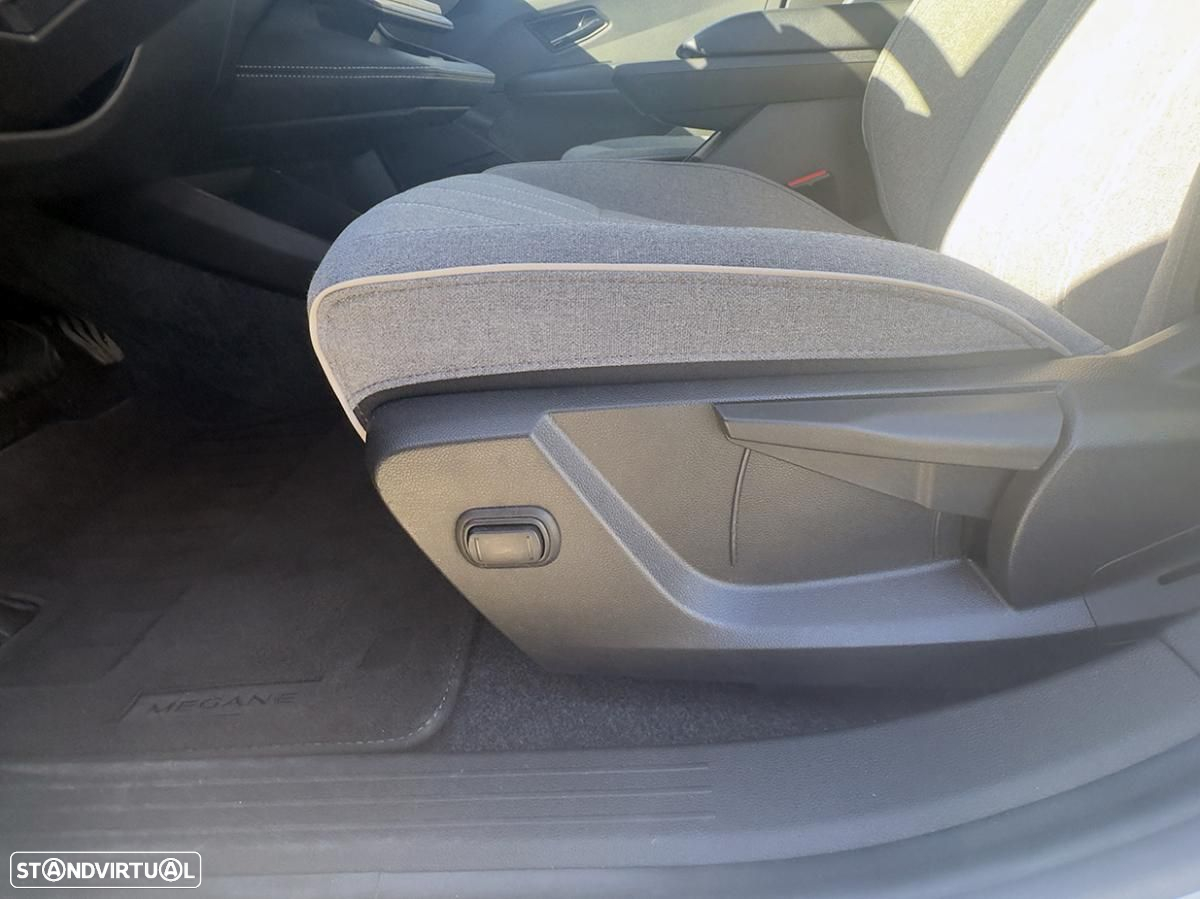 Renault Mégane E-Tech EV60 220hp optimum charge Equilibre - 19