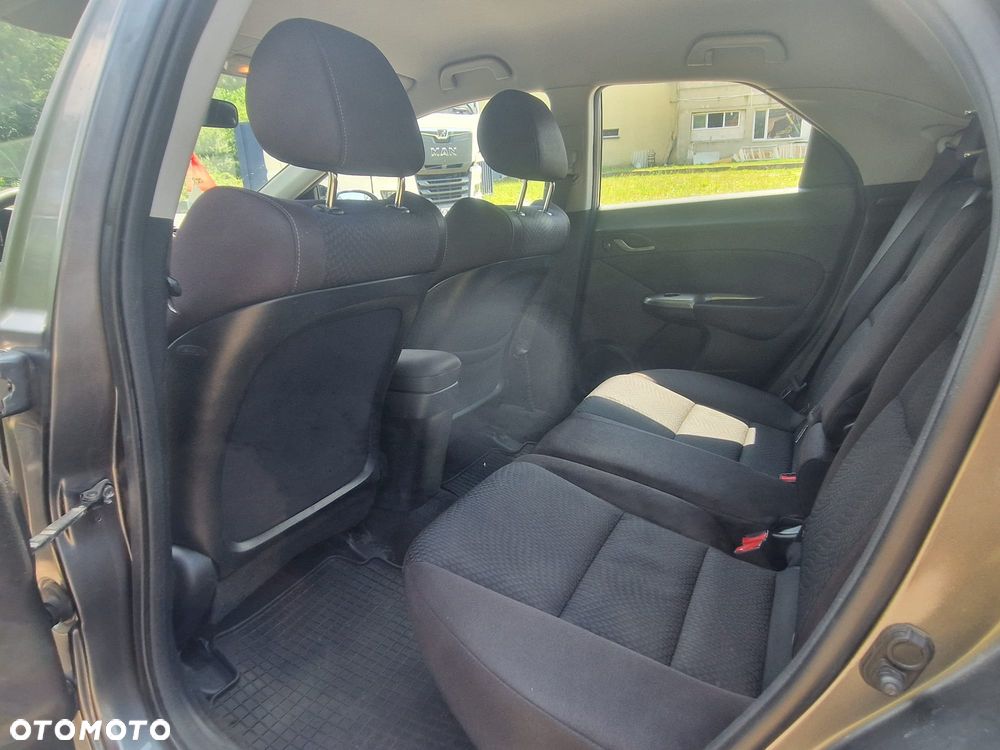 Honda Civic 1.4 Comfort - 6