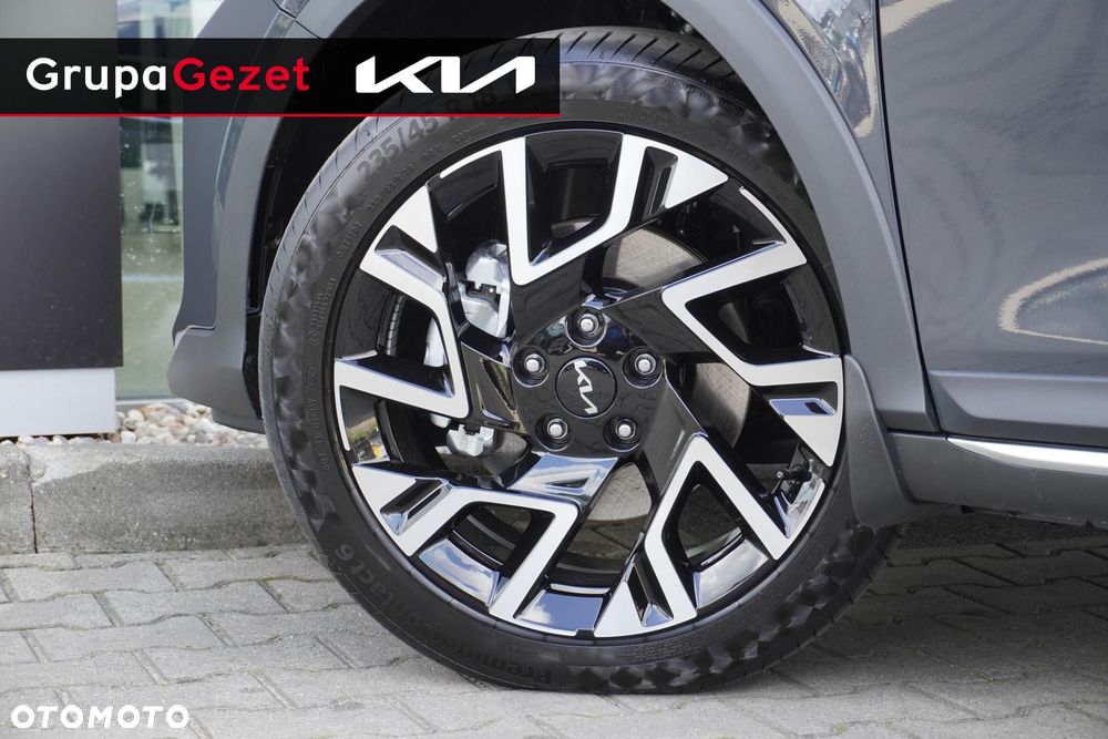 Kia XCeed - 13